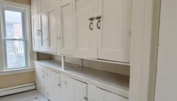 Butler's pantry