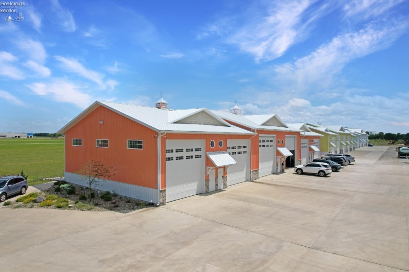 2656 Harbor Road, Port Clinton, 43452, ,1 BathroomBathrooms,Residential,For Sale,Harbor,20252072