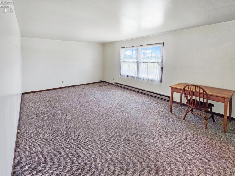 120 Lincoln St, Lindsey, 43442, 3 Bedrooms Bedrooms, ,2 BathroomsBathrooms,Residential,For Sale,Lincoln St,20252067