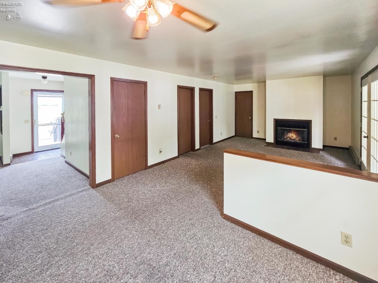 120 Lincoln St, Lindsey, 43442, 3 Bedrooms Bedrooms, ,2 BathroomsBathrooms,Residential,For Sale,Lincoln St,20252067
