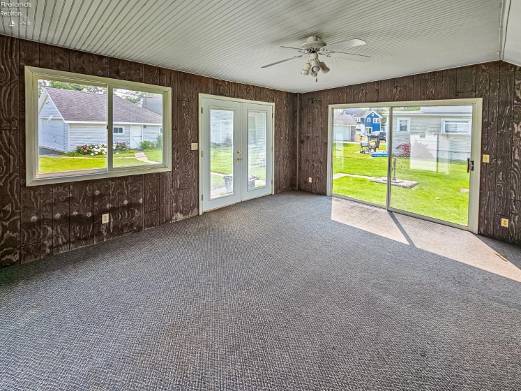 120 Lincoln St, Lindsey, 43442, 3 Bedrooms Bedrooms, ,2 BathroomsBathrooms,Residential,For Sale,Lincoln St,20252067