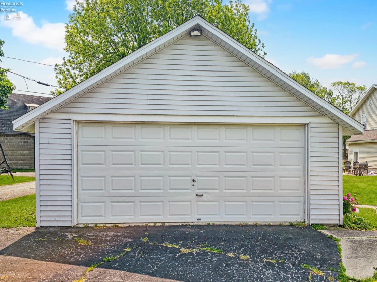120 Lincoln St, Lindsey, 43442, 3 Bedrooms Bedrooms, ,2 BathroomsBathrooms,Residential,For Sale,Lincoln St,20252067