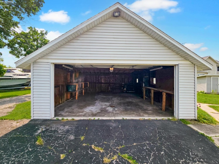 120 Lincoln St, Lindsey, 43442, 3 Bedrooms Bedrooms, ,2 BathroomsBathrooms,Residential,For Sale,Lincoln St,20252067