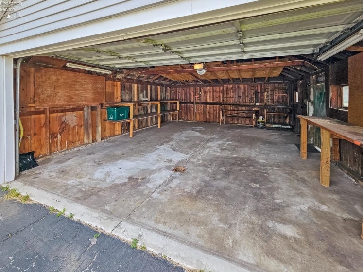 120 Lincoln St, Lindsey, 43442, 3 Bedrooms Bedrooms, ,2 BathroomsBathrooms,Residential,For Sale,Lincoln St,20252067
