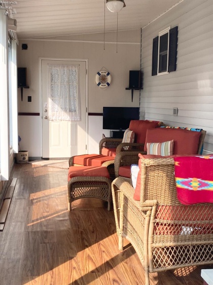 8175 North Shore Boulevard, Marblehead, 43440, 2 Bedrooms Bedrooms, ,1 BathroomBathrooms,Residential,For Sale,North Shore,20252077