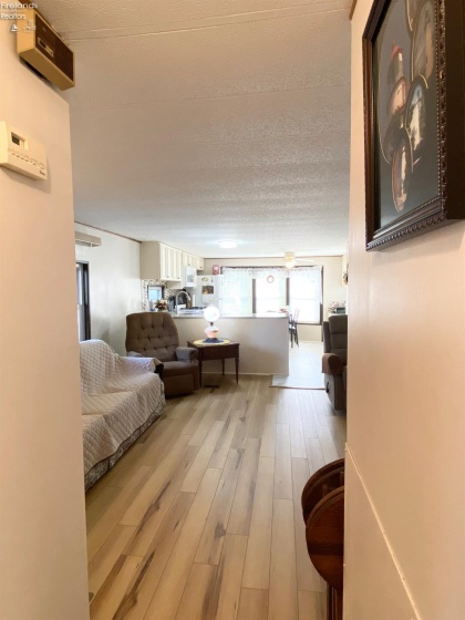 8175 North Shore Boulevard, Marblehead, 43440, 2 Bedrooms Bedrooms, ,1 BathroomBathrooms,Residential,For Sale,North Shore,20252077