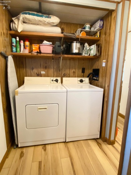 8175 North Shore Boulevard, Marblehead, 43440, 2 Bedrooms Bedrooms, ,1 BathroomBathrooms,Residential,For Sale,North Shore,20252077