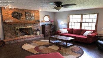 415 Jamestown Avenue, Tiffin, 44883, 4 Bedrooms Bedrooms, ,3 BathroomsBathrooms,Residential,For Sale,Jamestown,20252052