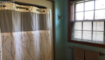415 Jamestown Avenue, Tiffin, 44883, 4 Bedrooms Bedrooms, ,3 BathroomsBathrooms,Residential,For Sale,Jamestown,20252052
