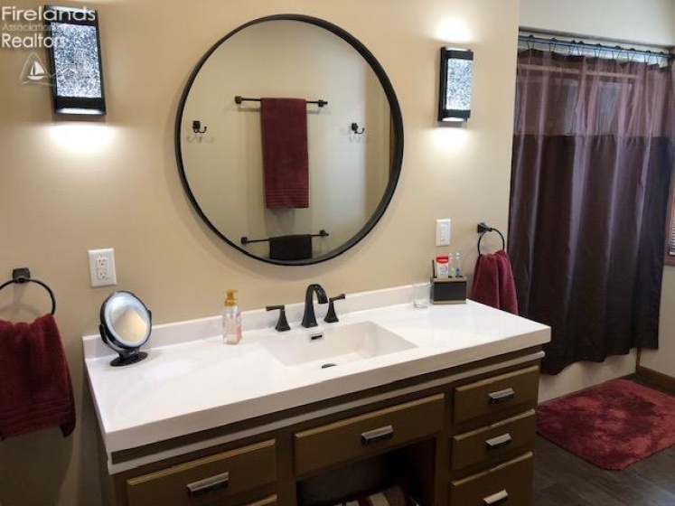 415 Jamestown Avenue, Tiffin, 44883, 4 Bedrooms Bedrooms, ,3 BathroomsBathrooms,Residential,For Sale,Jamestown,20252052