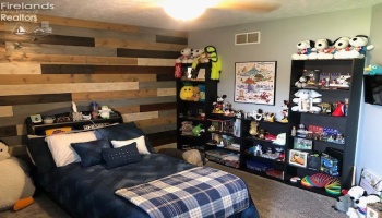 415 Jamestown Avenue, Tiffin, 44883, 4 Bedrooms Bedrooms, ,3 BathroomsBathrooms,Residential,For Sale,Jamestown,20252052