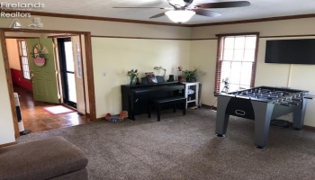 415 Jamestown Avenue, Tiffin, 44883, 4 Bedrooms Bedrooms, ,3 BathroomsBathrooms,Residential,For Sale,Jamestown,20252052