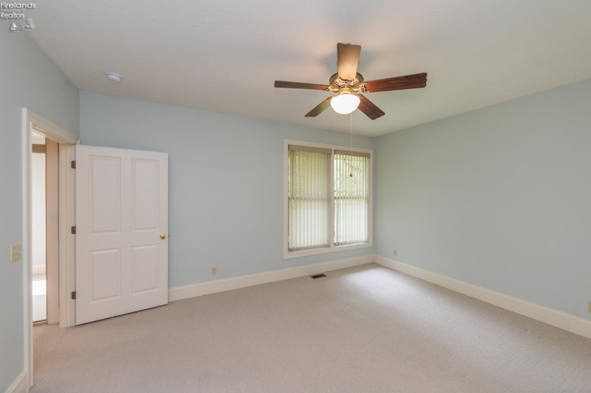 2 Executive Village Court, Norwalk, 44857, 2 Bedrooms Bedrooms, ,2 BathroomsBathrooms,Residential,For Sale,Executive Village,20252068