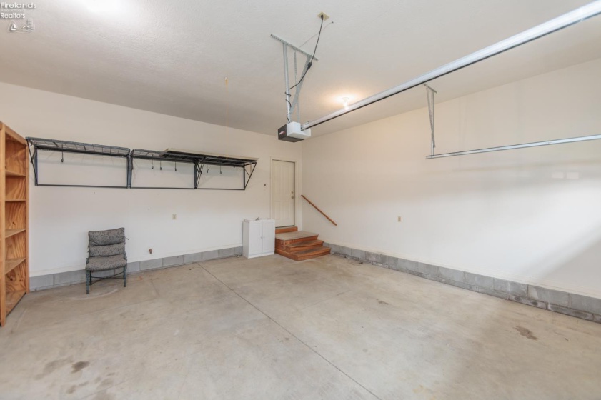 2 Executive Village Court, Norwalk, 44857, 2 Bedrooms Bedrooms, ,2 BathroomsBathrooms,Residential,For Sale,Executive Village,20252068