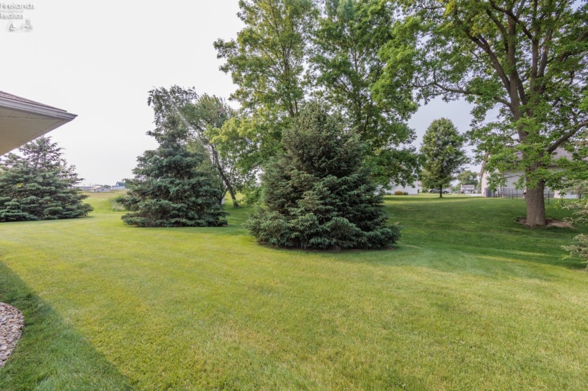 2 Executive Village Court, Norwalk, 44857, 2 Bedrooms Bedrooms, ,2 BathroomsBathrooms,Residential,For Sale,Executive Village,20252068