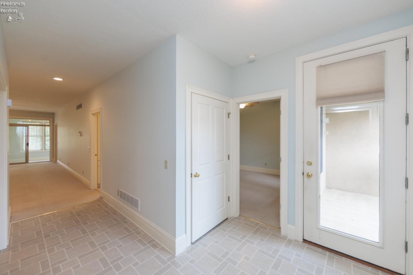 2 Executive Village Court, Norwalk, 44857, 2 Bedrooms Bedrooms, ,2 BathroomsBathrooms,Residential,For Sale,Executive Village,20252068