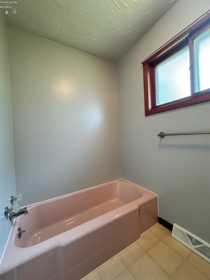28 Clark Street, Wakeman, 44889, 3 Bedrooms Bedrooms, ,2 BathroomsBathrooms,Residential,For Sale,Clark,20252042