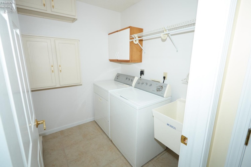 1718 Waterberry Drive, Huron, 44839, 2 Bedrooms Bedrooms, ,2 BathroomsBathrooms,Residential,For Sale,Waterberry,20252083