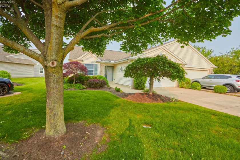 1718 Waterberry Drive, Huron, 44839, 2 Bedrooms Bedrooms, ,2 BathroomsBathrooms,Residential,For Sale,Waterberry,20252083