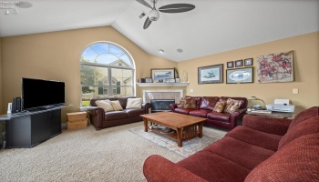 2750 Canterbury Circle, Port Clinton, 43452, 2 Bedrooms Bedrooms, ,2 BathroomsBathrooms,Residential,For Sale,Canterbury,20251961