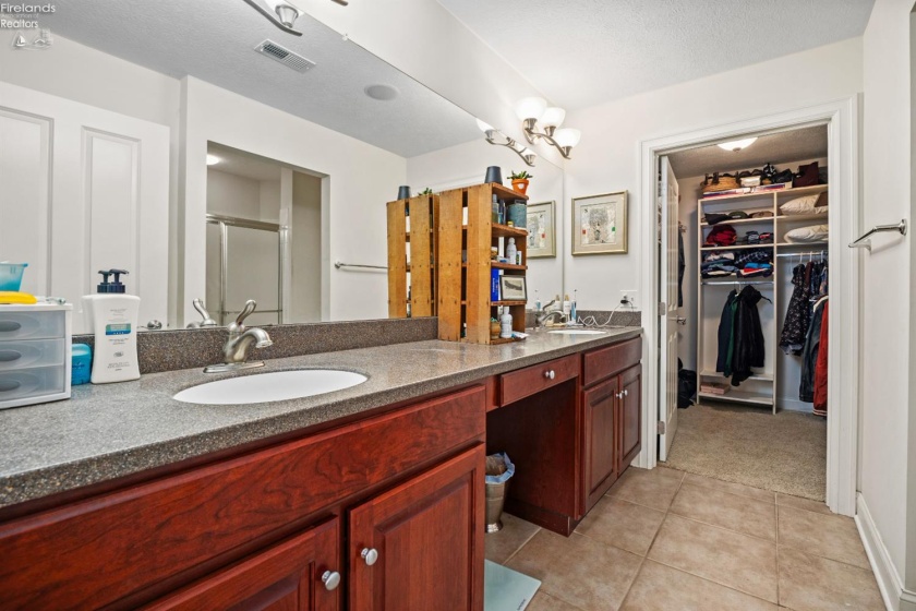 2750 Canterbury Circle, Port Clinton, 43452, 2 Bedrooms Bedrooms, ,2 BathroomsBathrooms,Residential,For Sale,Canterbury,20251961