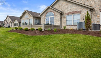 2750 Canterbury Circle, Port Clinton, 43452, 2 Bedrooms Bedrooms, ,2 BathroomsBathrooms,Residential,For Sale,Canterbury,20251961