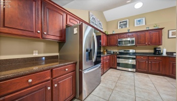 2750 Canterbury Circle, Port Clinton, 43452, 2 Bedrooms Bedrooms, ,2 BathroomsBathrooms,Residential,For Sale,Canterbury,20251961