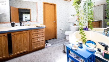 725 5th Street, Fremont, 43420, 3 Bedrooms Bedrooms, ,2 BathroomsBathrooms,Residential,For Sale,5th,20252000