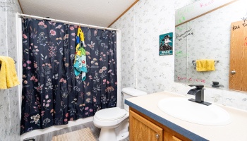 725 5th Street, Fremont, 43420, 3 Bedrooms Bedrooms, ,2 BathroomsBathrooms,Residential,For Sale,5th,20252000