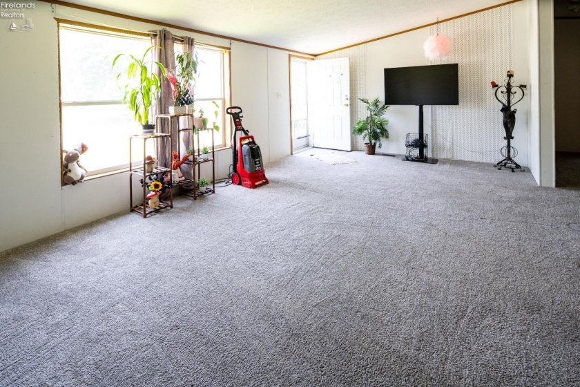 725 5th Street, Fremont, 43420, 3 Bedrooms Bedrooms, ,2 BathroomsBathrooms,Residential,For Sale,5th,20252000