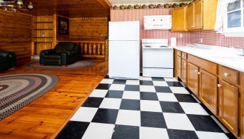 555 Race Street, Clyde, 43410, 2 Bedrooms Bedrooms, ,1 BathroomBathrooms,Residential,For Sale,Race,20252018