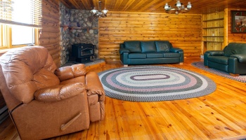 555 Race Street, Clyde, 43410, 2 Bedrooms Bedrooms, ,1 BathroomBathrooms,Residential,For Sale,Race,20252018