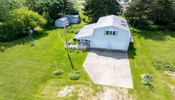 555 Race Street, Clyde, 43410, 2 Bedrooms Bedrooms, ,1 BathroomBathrooms,Residential,For Sale,Race,20252018