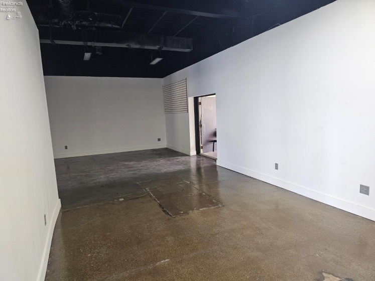 1409 State Street, Fremont, 43420, ,Commercial For Lease,For Lease,State,20252109