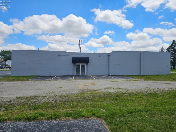 1409 State Street, Fremont, 43420, ,Commercial For Lease,For Lease,State,20252109
