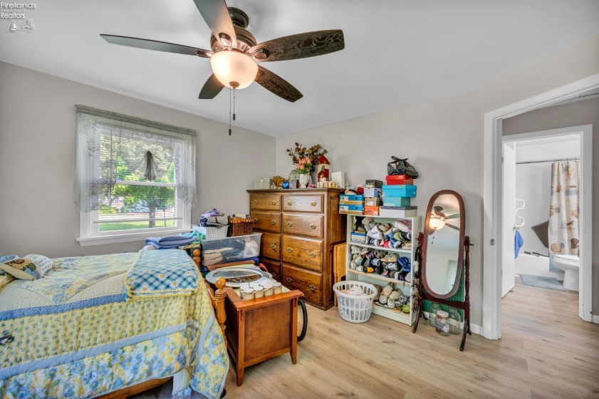 5214 Homegardner Road, Castalia, 44824, ,Multiple Units,For Sale,Homegardner,20251966