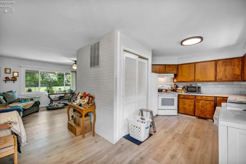 5214 Homegardner Road, Castalia, 44824, ,Multiple Units,For Sale,Homegardner,20251966