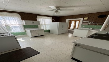 606 Market Street, Sandusky, 44870, 2 Bedrooms Bedrooms, ,1 BathroomBathrooms,Residential For Lease,For Lease,Market,20252200