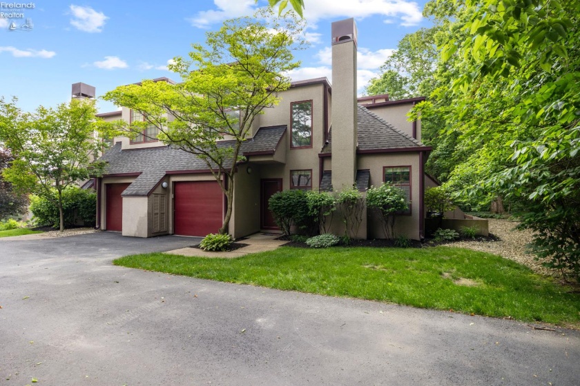 4370 Marin Woods Drive, Port Clinton, 43452, 2 Bedrooms Bedrooms, ,3 BathroomsBathrooms,Residential,For Sale,Marin Woods,20252034