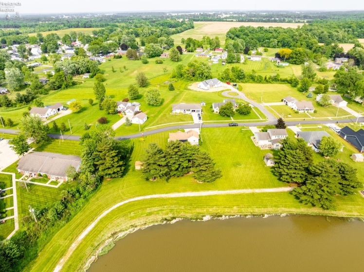 10 Senior Drive, Greenwich, 44837, 5 Bedrooms Bedrooms, ,3 BathroomsBathrooms,Residential,For Sale,Senior,20252049