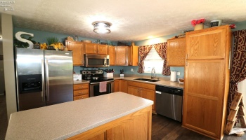 10 Senior Drive, Greenwich, 44837, 5 Bedrooms Bedrooms, ,3 BathroomsBathrooms,Residential,For Sale,Senior,20252049
