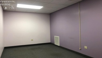 668 Miami St., Tiffin, 44883, ,Commercial For Lease,For Lease,Miami St.,20252218