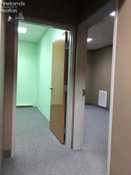 668 Miami St., Tiffin, 44883, ,Commercial For Lease,For Lease,Miami St.,20252218