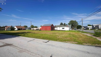 241 Main Street, Helena, 43435, ,Commercial,For Sale,Main,20252304