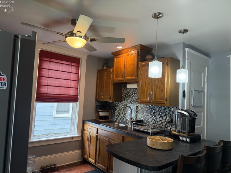 705 South Street, Fremont, 43420, ,Multiple Units,For Sale,South,20252286