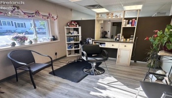 1801 Croghan Street, Fremont, 43420, ,Commercial,For Sale,Croghan,20252329