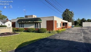 1801 Croghan Street, Fremont, 43420, ,Commercial,For Sale,Croghan,20252329