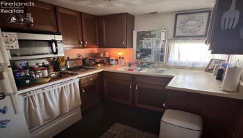 1801 Croghan Street, Fremont, 43420, ,Commercial,For Sale,Croghan,20252329