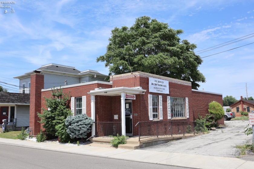 48 Linwood Avenue, Norwalk, 44857, ,Commercial,For Sale,Linwood,20252354