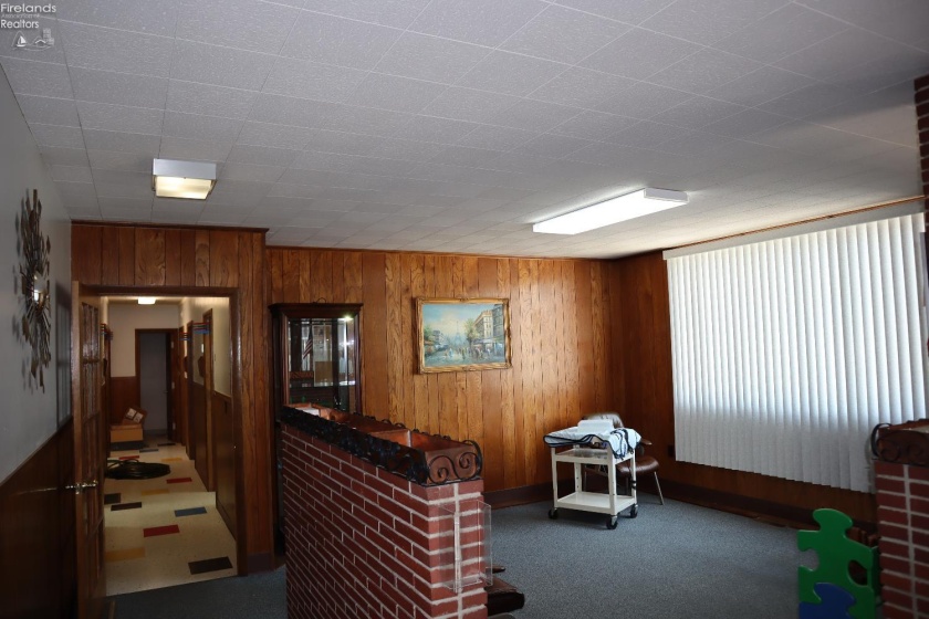 48 Linwood Avenue, Norwalk, 44857, ,Commercial,For Sale,Linwood,20252354